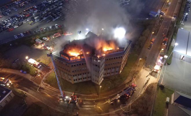 Bürogebäudebrand Neuss