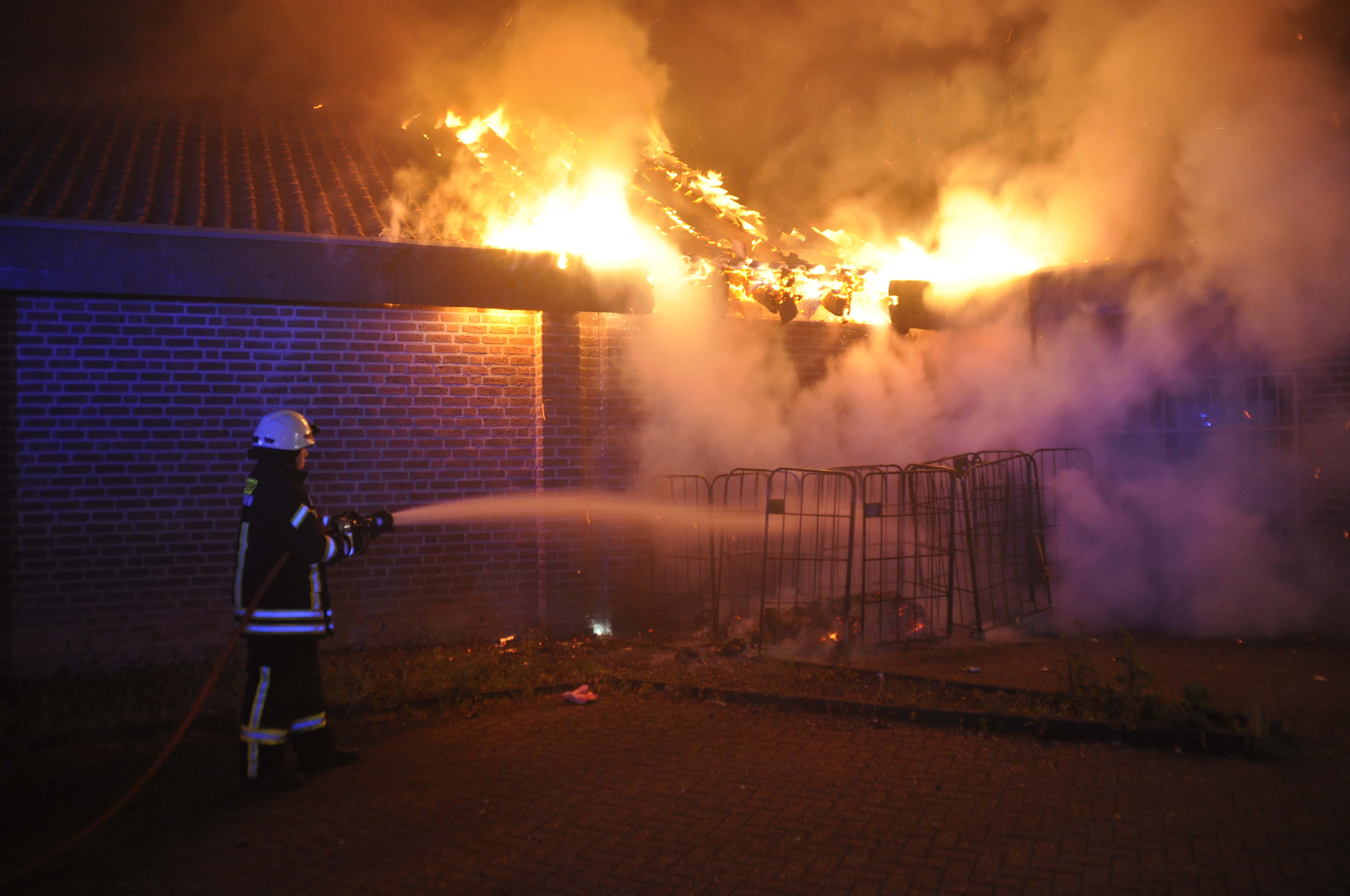 Dachstuhlbrand Drogeriemarkt